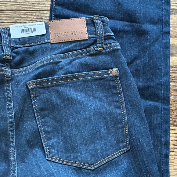 Judy Blue straight fit Dark Indigo Jeans - Picture 8 of 8